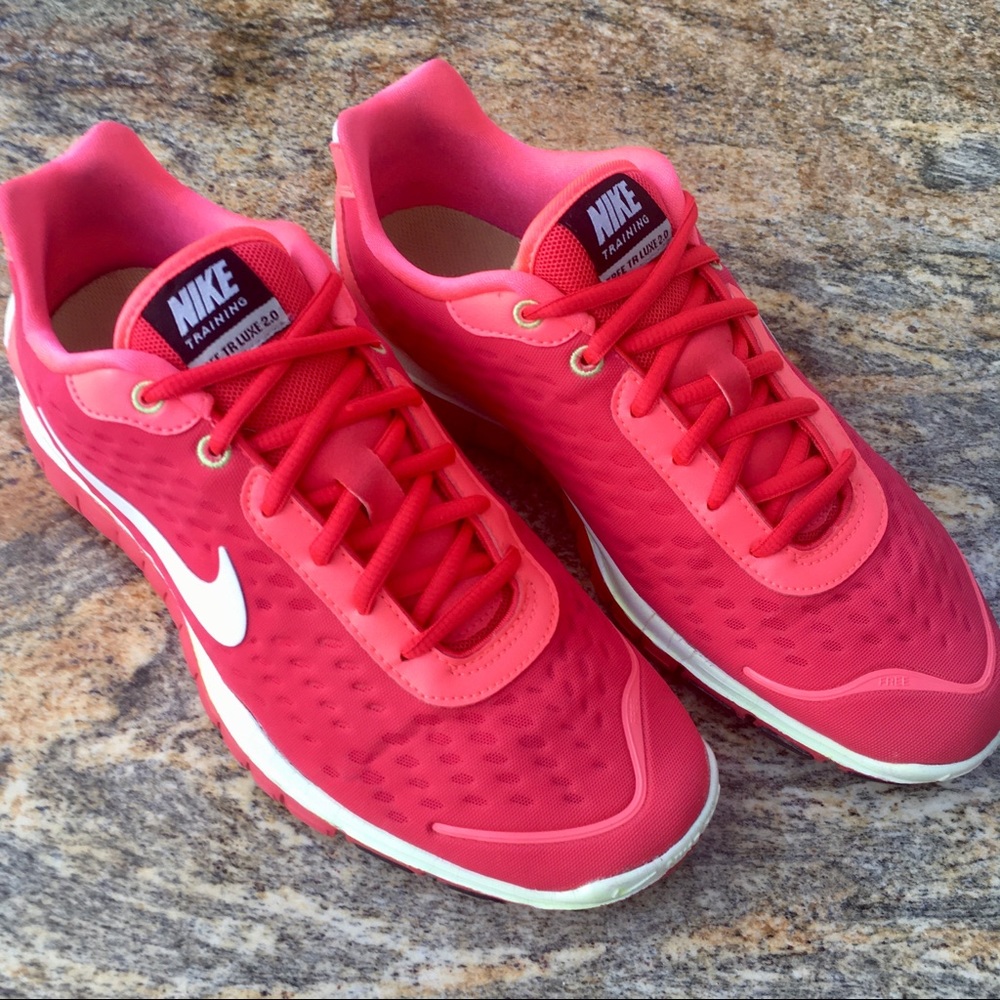 Nike Free TRLUX 2.0 Training shoes Coral Pink